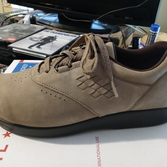 SAS Free Time Sage Suede Comfort Walking Shoe 8W,Like 🆕New!Gift It.👞👞 - Picture 2 of 13